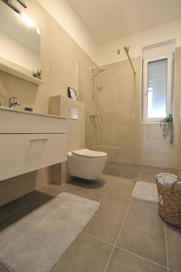 Tony'S House With Private Pool, Garden And Parking Villa Zadar Exterior photo