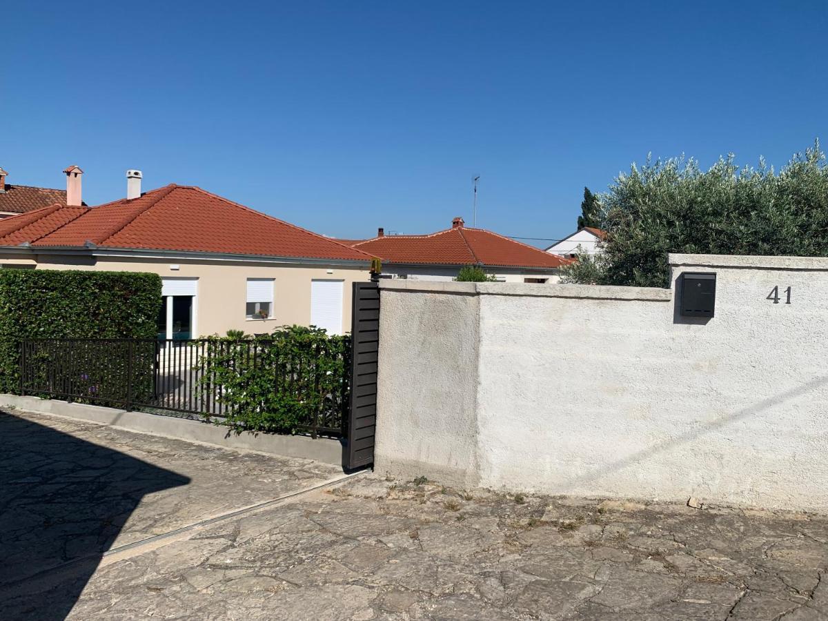Tony'S House With Private Pool, Garden And Parking Villa Zadar Exterior photo